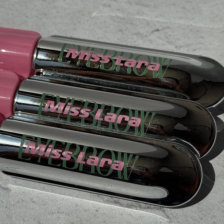 ریمل حجم دهنده و بلند کننده Miss Lara